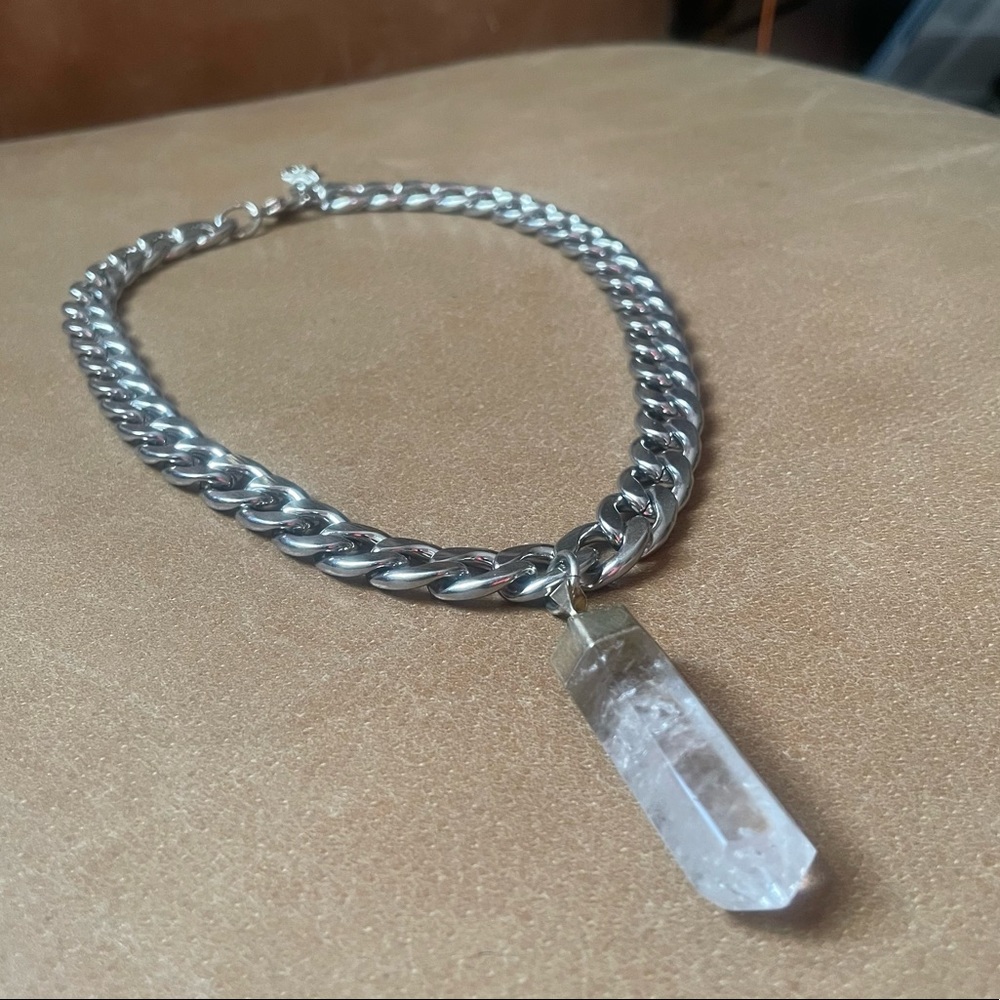 Statement large crystal quartz curb chain necklace silver - Picture 5 of 7